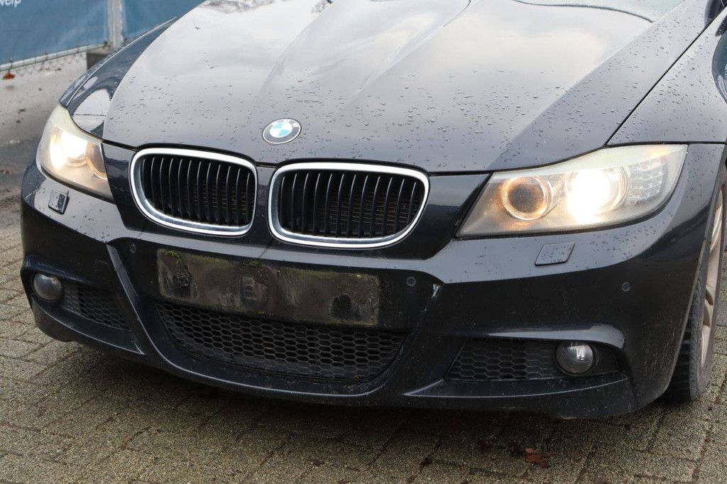 Pkw BMW 318 Touring Diesel 143 PS 2012 (Margin)