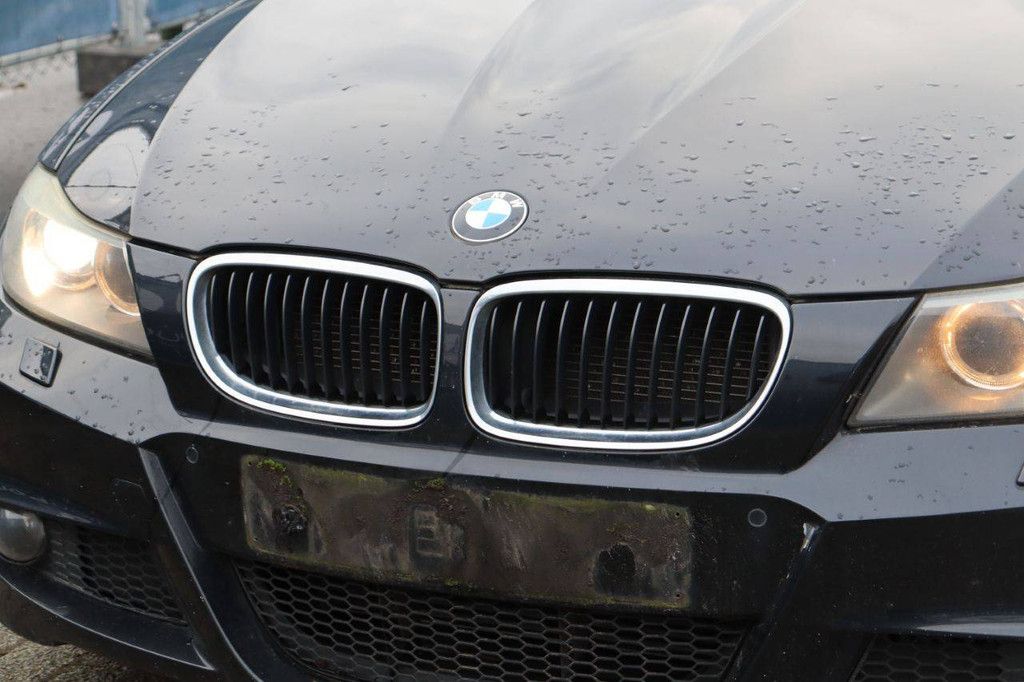 Pkw BMW 318 Touring Diesel 143 PS 2012 (Margin)