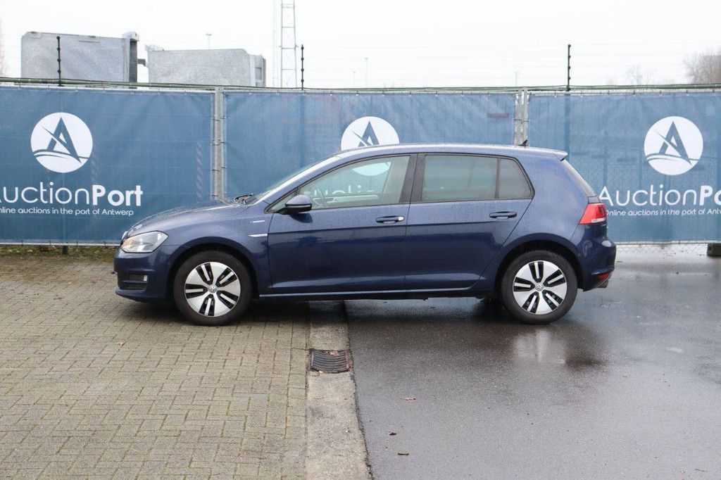 Pkw Volkswagen Golf Benzin 105 PS 2014 (Marge)