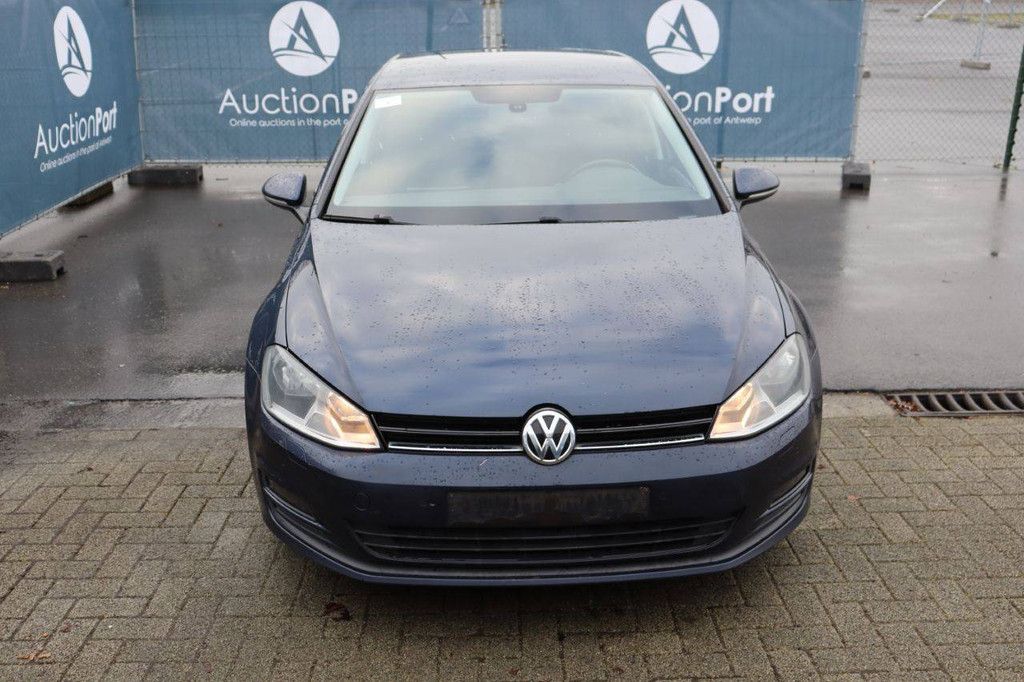 Pkw Volkswagen Golf Benzin 105 PS 2014 (Marge)