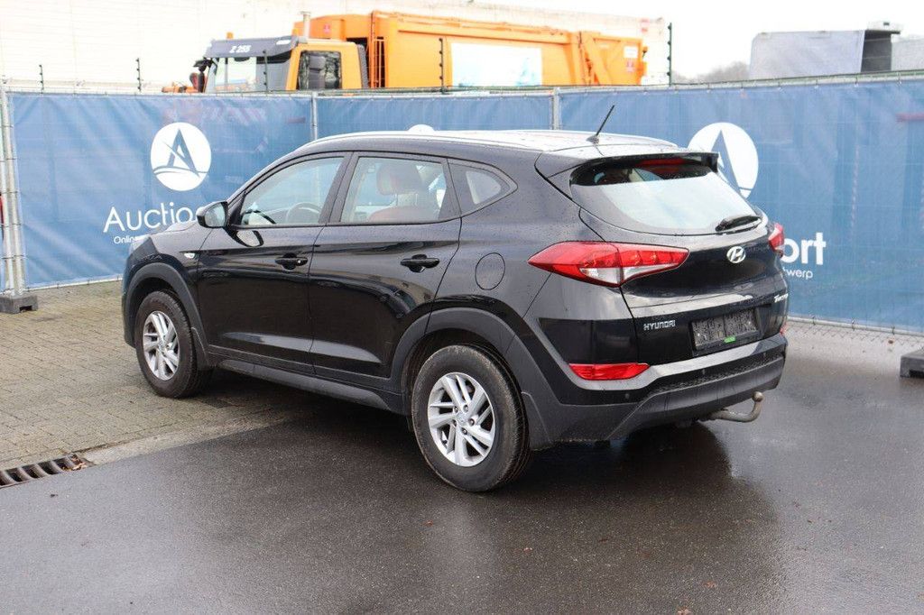 SUV Hyundai Tucson Petrol 132hp 2016 (Margin)