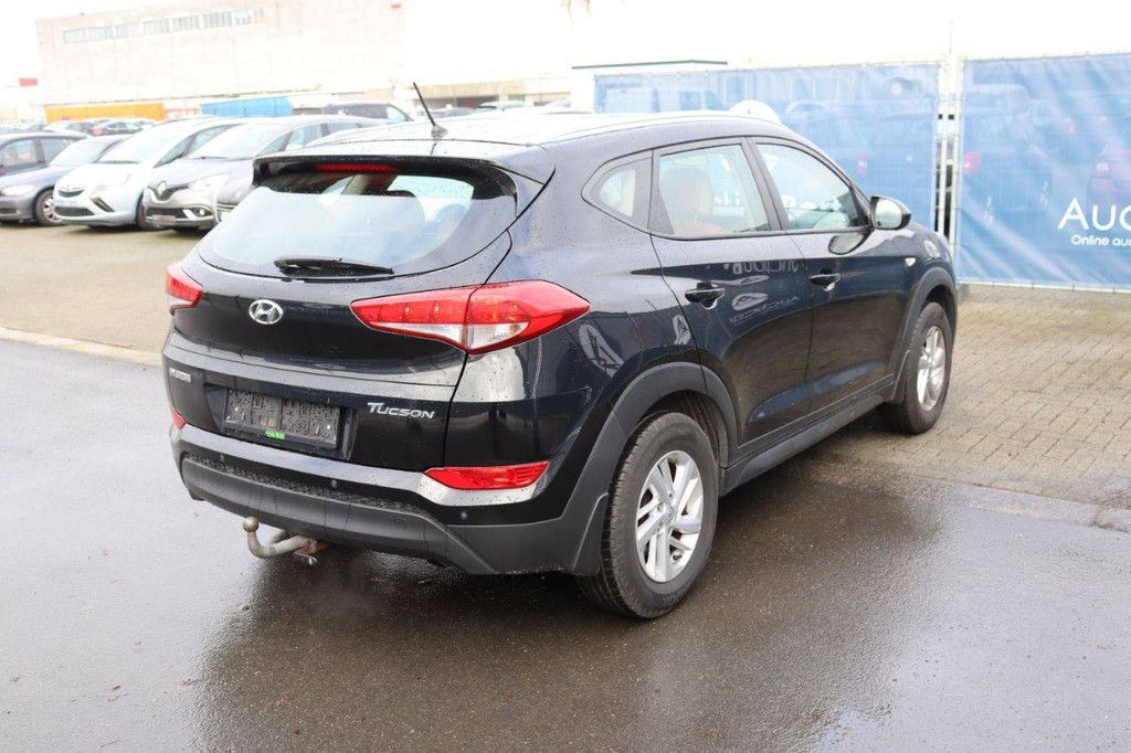 SUV Hyundai Tucson Petrol 132hp 2016 (Margin)