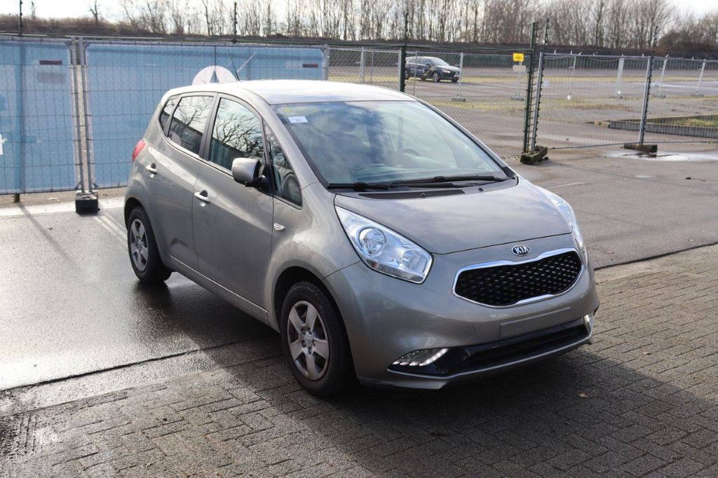Passenger car Kia Venga Petrol 90 hp 2015 (Margin)