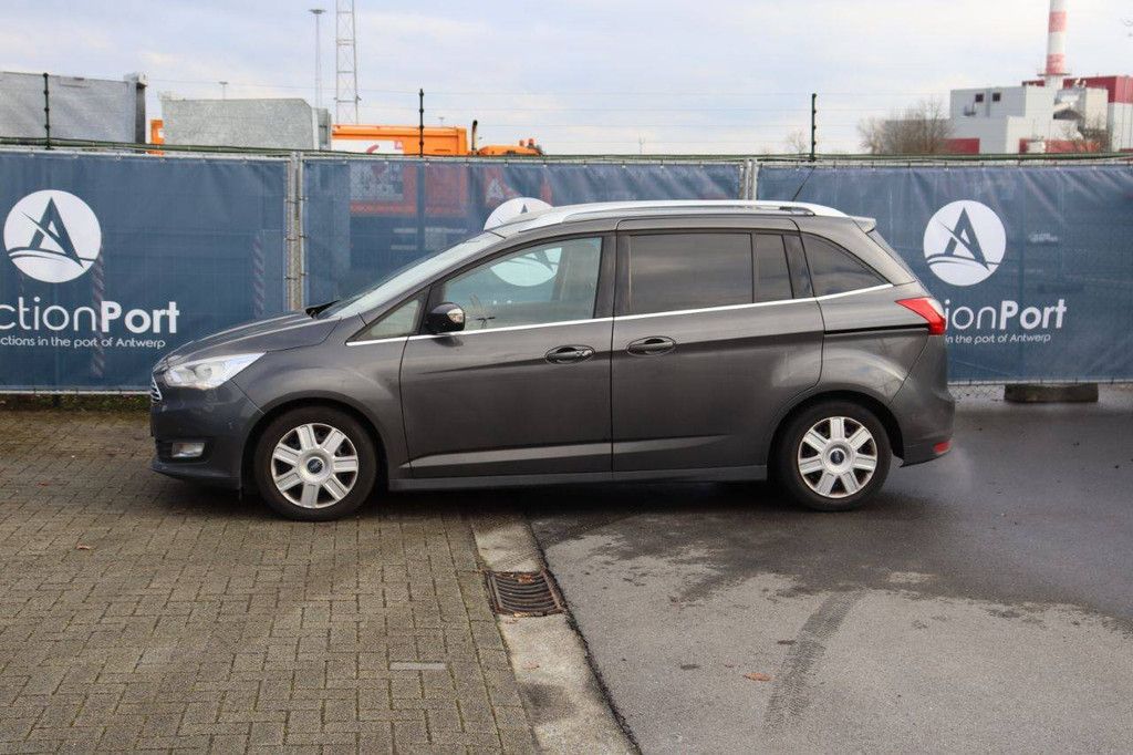 Pkw Ford C-Max Benzin 125 PS 2015 (Marge)
