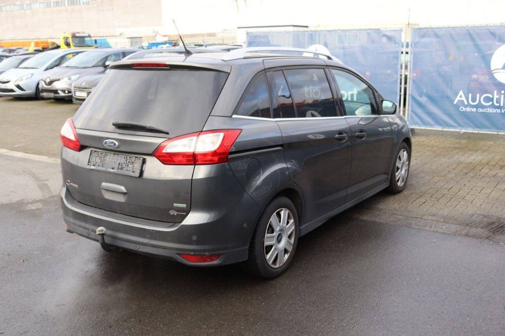 Pkw Ford C-Max Benzin 125 PS 2015 (Marge)