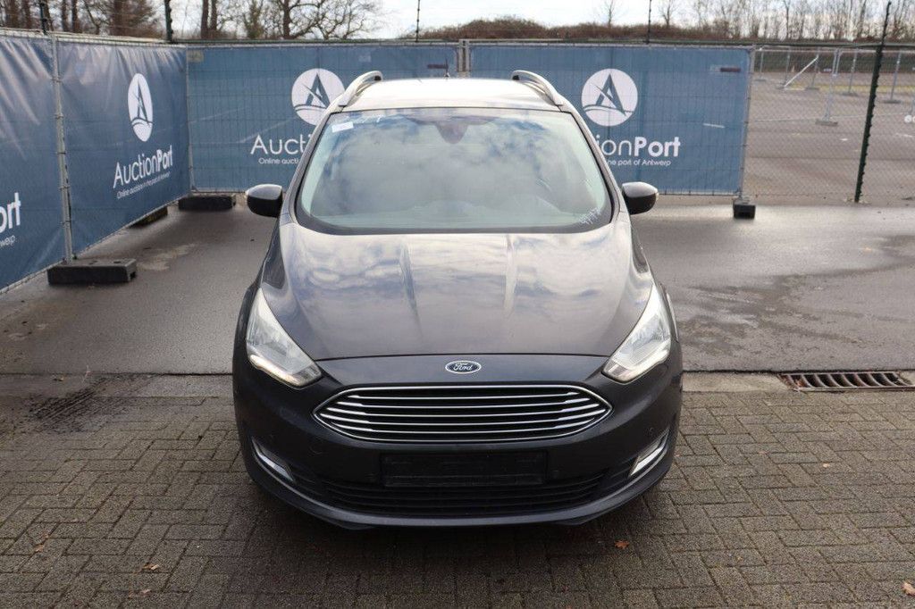 Pkw Ford C-Max Benzin 125 PS 2015 (Marge)