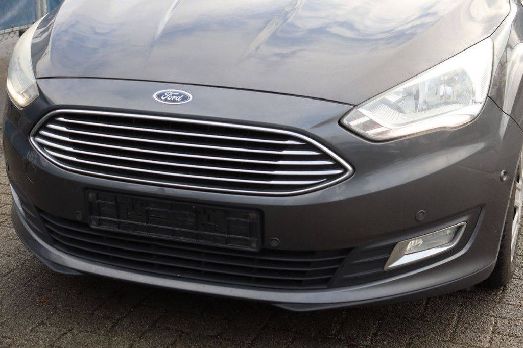 Pkw Ford C-Max Benzin 125 PS 2015 (Marge)