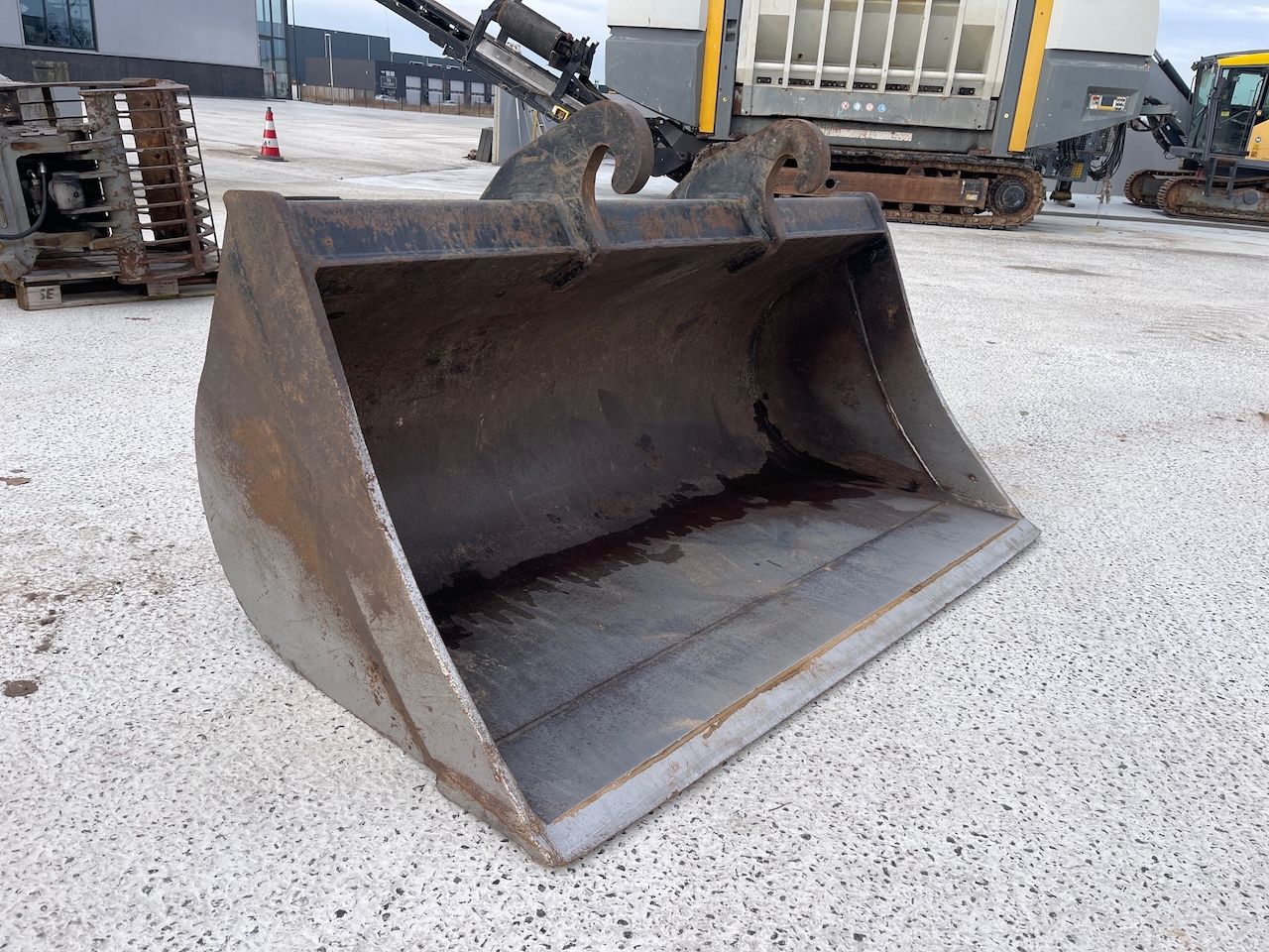 Brede kraan bak Verachtert 180cm CW30