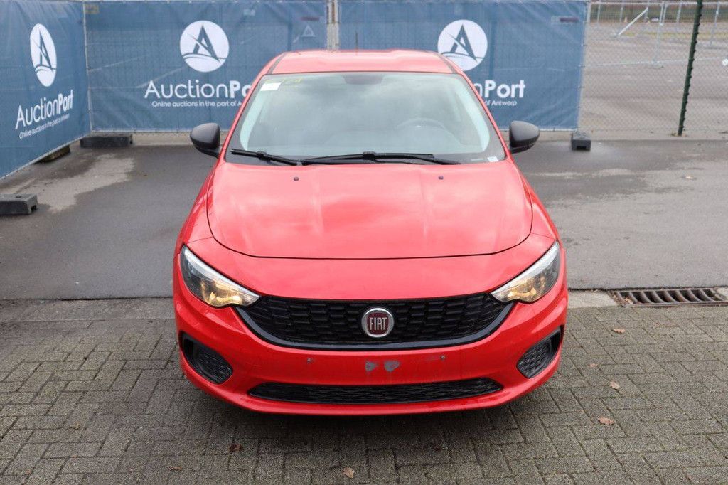 Pkw Fiat Tipo Benzin 95 PS 2019 (Marge)
