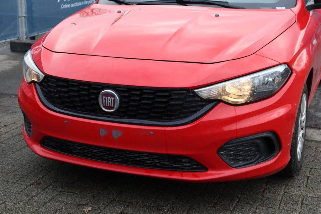 Pkw Fiat Tipo Benzin 95 PS 2019 (Marge)