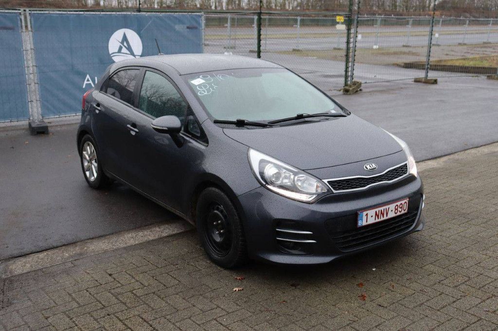 Passenger car Kia Rio Petrol 84 hp 2016 (Margin)