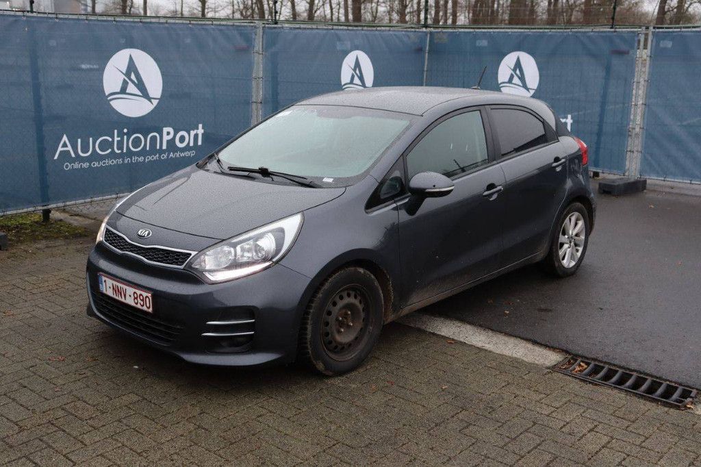 Passenger car Kia Rio Petrol 84 hp 2016 (Margin)