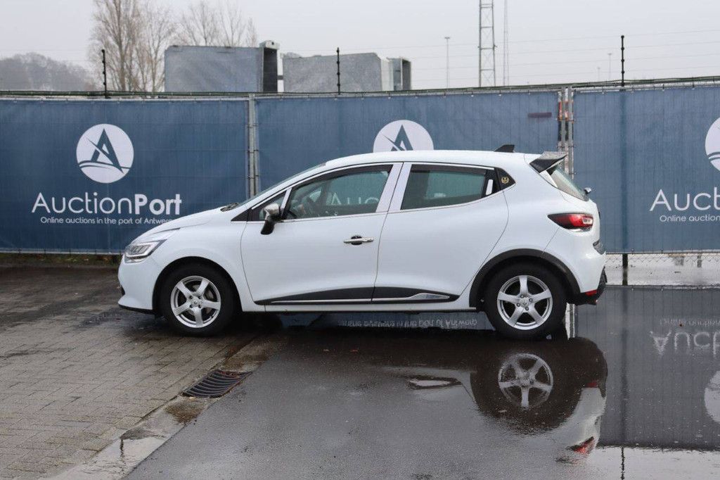 Renault Clio Diesel 75 PS Pkw, Baujahr 2016 (Marge)