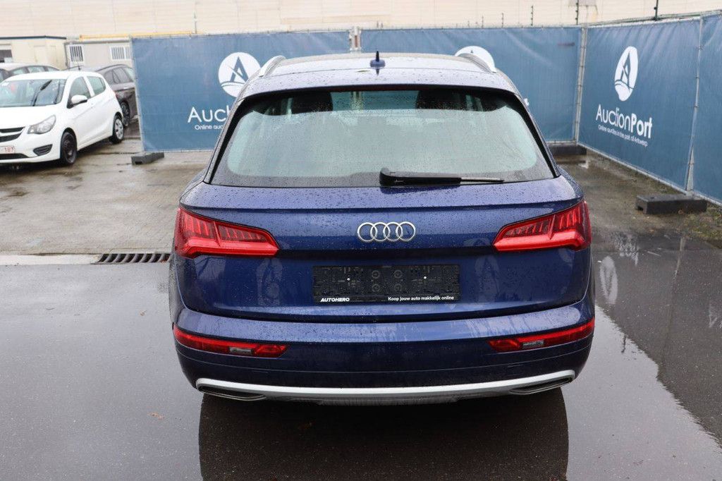 SUV Audi Q5 Diesel 136 PS 2020 (Marge)