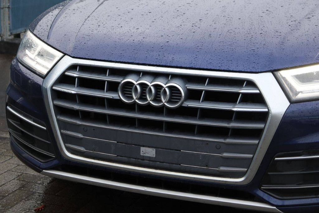 SUV Audi Q5 Diesel 136 PS 2020 (Marge)