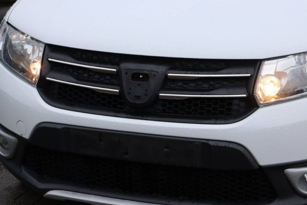 SUV Dacia Sandero Petrol 90hp 2016 (Margin)