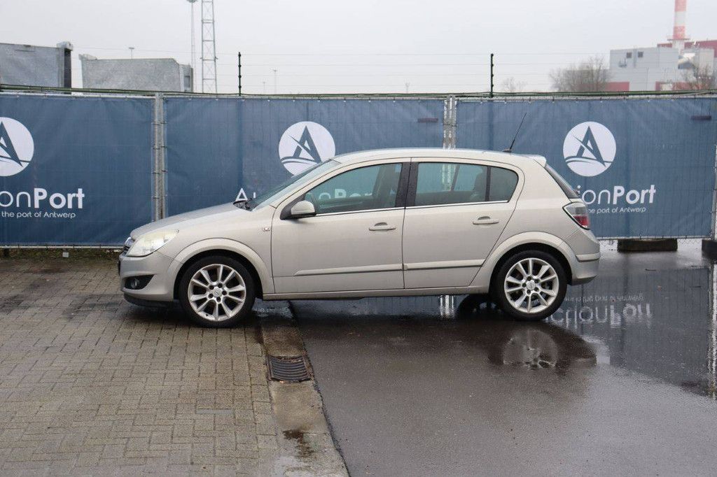 Pkw Opel Astra Benzin 115 PS 2009 (Margin)