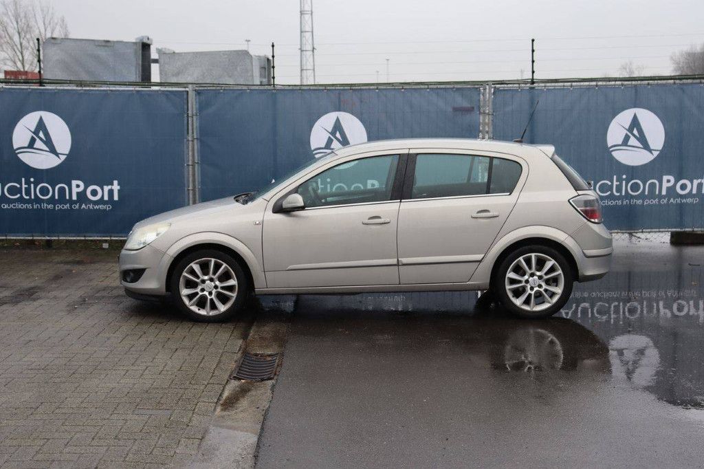Pkw Opel Astra Benzin 115 PS 2009 (Margin)