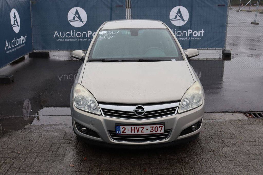 Pkw Opel Astra Benzin 115 PS 2009 (Margin)