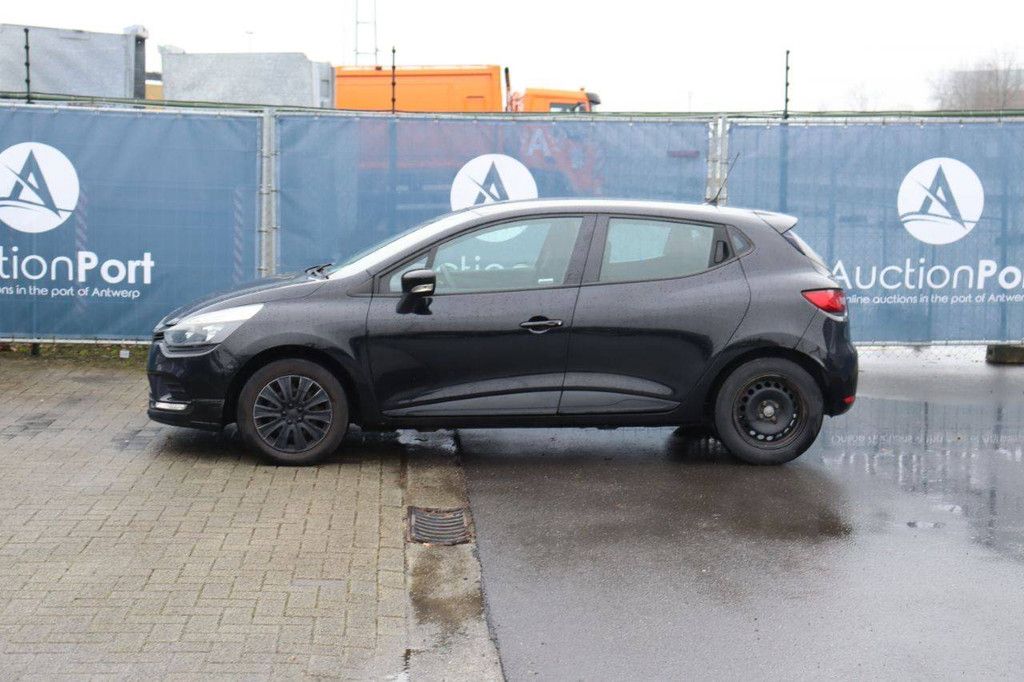 Personenauto Renault Clio Benzine 74pk 2017 (Marge)