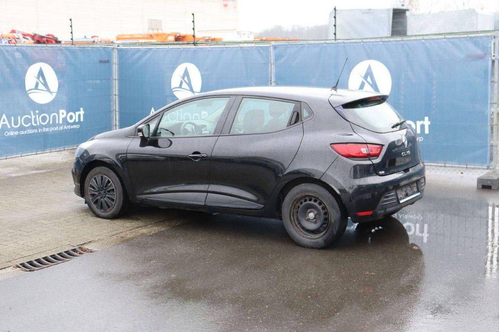 Personenauto Renault Clio Benzine 74pk 2017 (Marge)