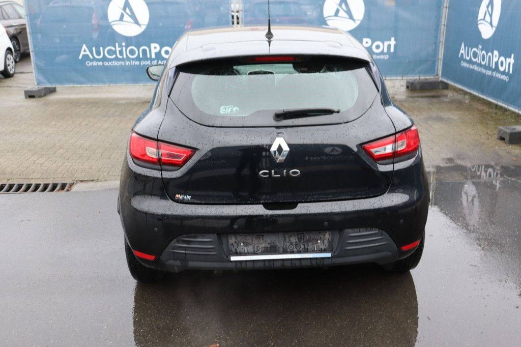Personenauto Renault Clio Benzine 74pk 2017 (Marge)