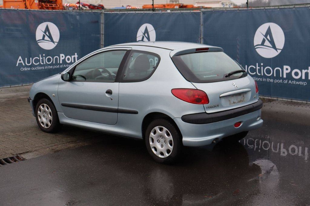 Pkw Peugeot 206 Benzin 75 PS 2006 (Margin)