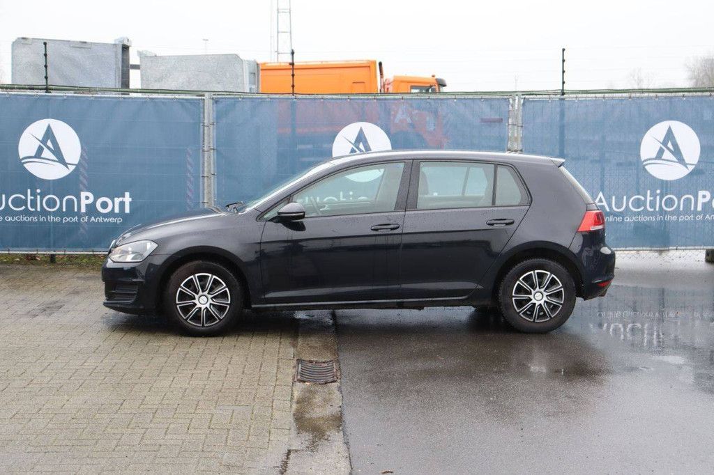 Pkw Volkswagen Golf Benzin 105 PS 2014 (Marge)