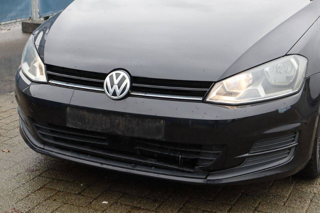 Pkw Volkswagen Golf Benzin 105 PS 2014 (Marge)