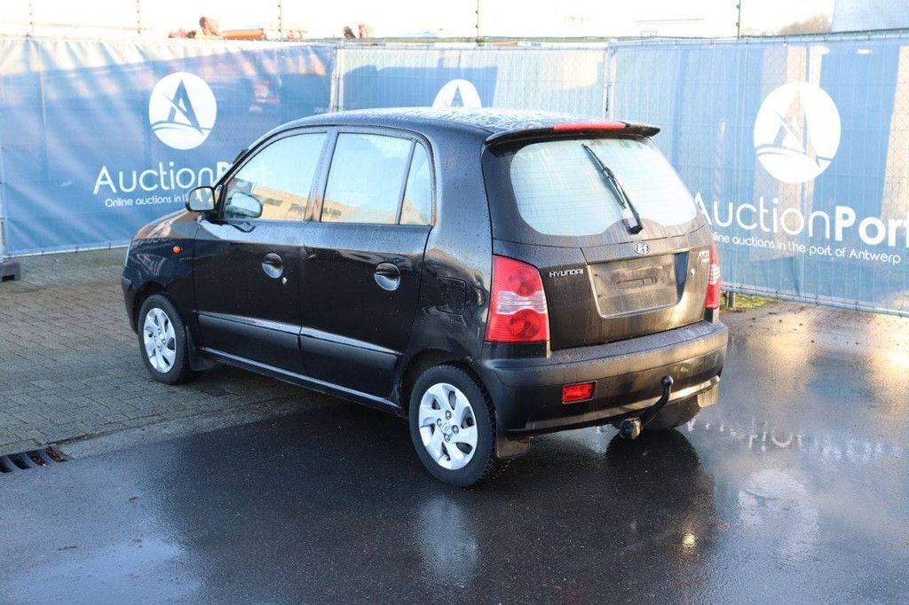 Passenger car Hyundai Atos Petrol 84 hp 2004 (Margin)