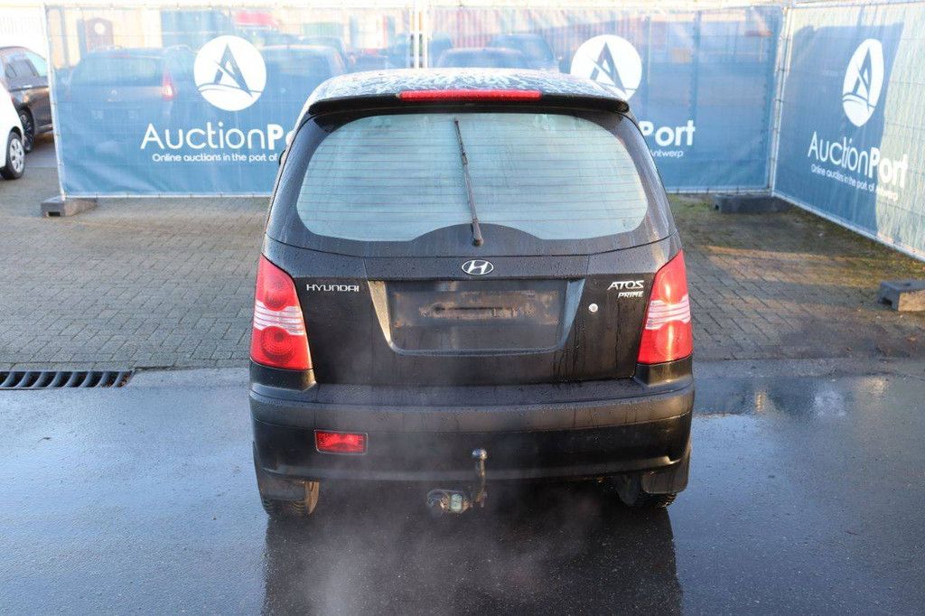 Passenger car Hyundai Atos Petrol 84 hp 2004 (Margin)