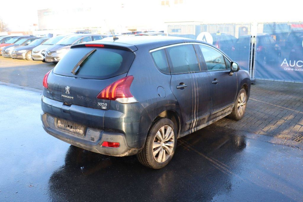 Passenger car Peugeot 3008 Petrol 120 hp 2014 (Margin)