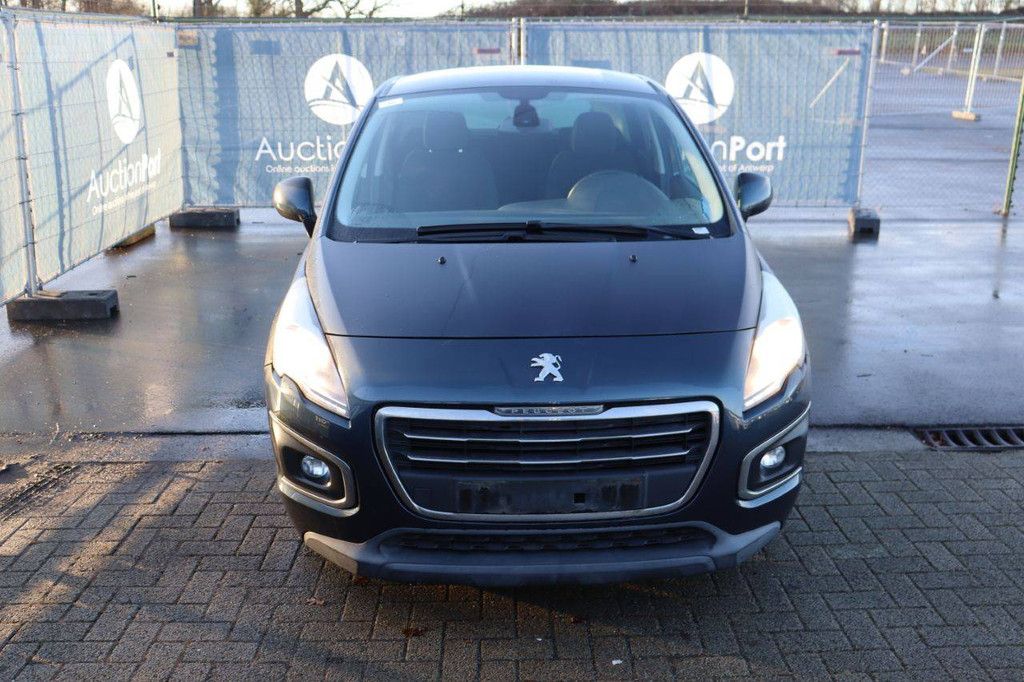 Passenger car Peugeot 3008 Petrol 120 hp 2014 (Margin)