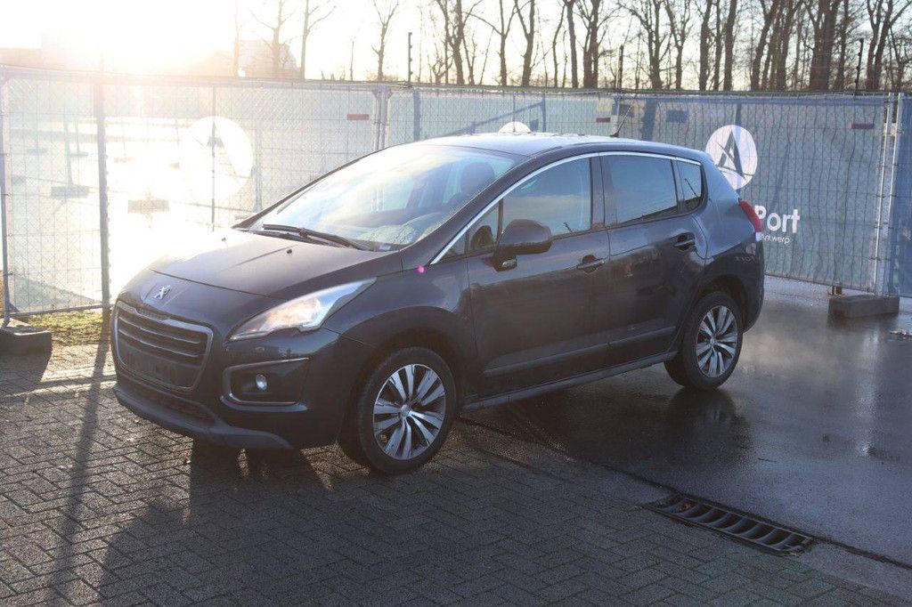 Passenger car Peugeot 3008 Petrol 120 hp 2014 (Margin)