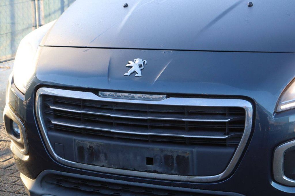 Passenger car Peugeot 3008 Petrol 120 hp 2014 (Margin)