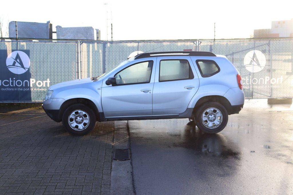 SUV Dacia Duster Petrol 90 hp 2012 (Margin)
