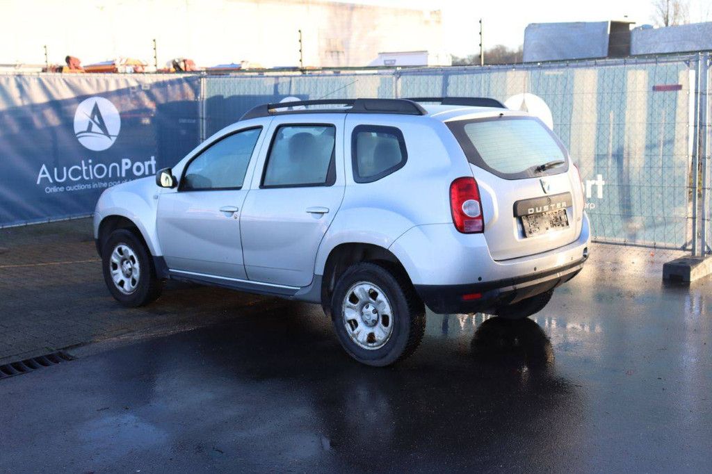 SUV Dacia Duster Petrol 90 hp 2012 (Margin)