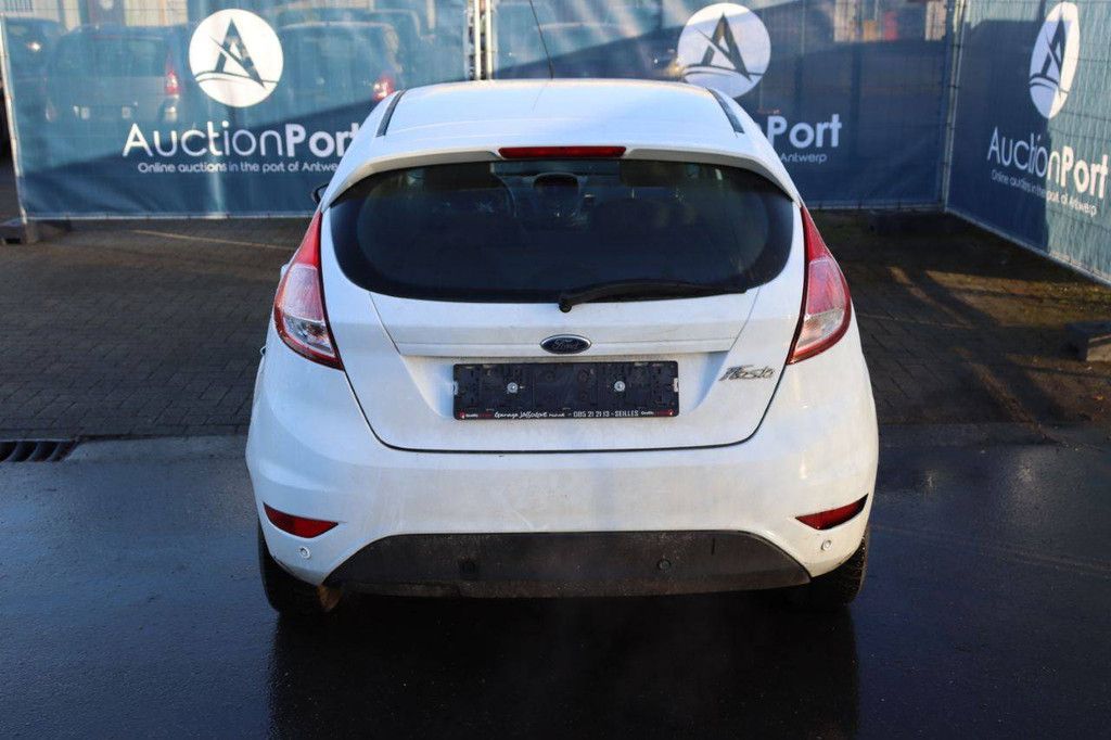 Pkw Ford Fiesta Diesel 95 PS 2016 (Marge)