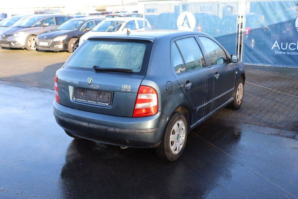 Passenger car Skoda Fabia Petrol 64hp 2005 (Margin)
