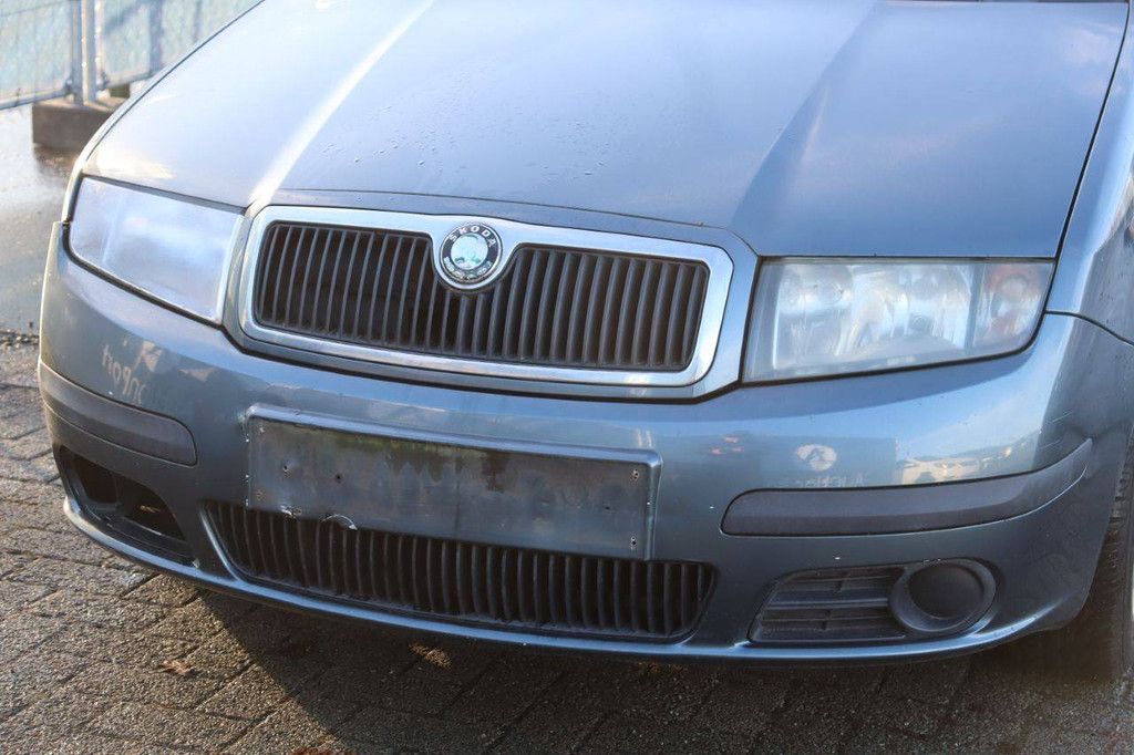 Passenger car Skoda Fabia Petrol 64hp 2005 (Margin)