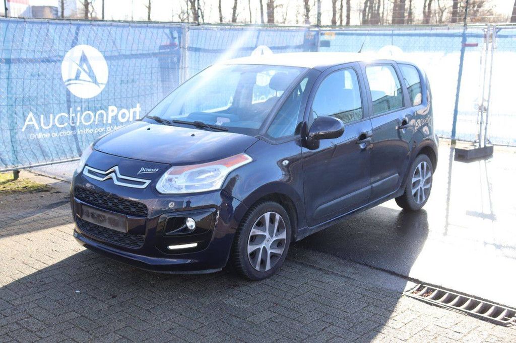 Pkw Citroën C3 Benzin 95 PS 2013 (Marge)