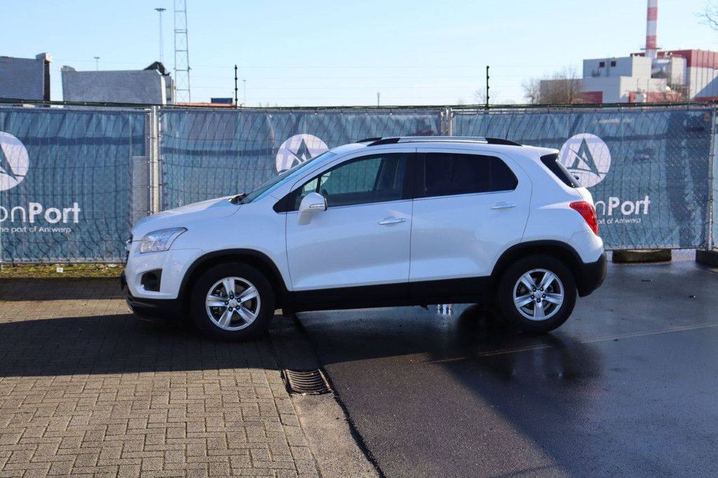 SUV Chevrolet TRAX Petrol 140hp 2014 (Margin)