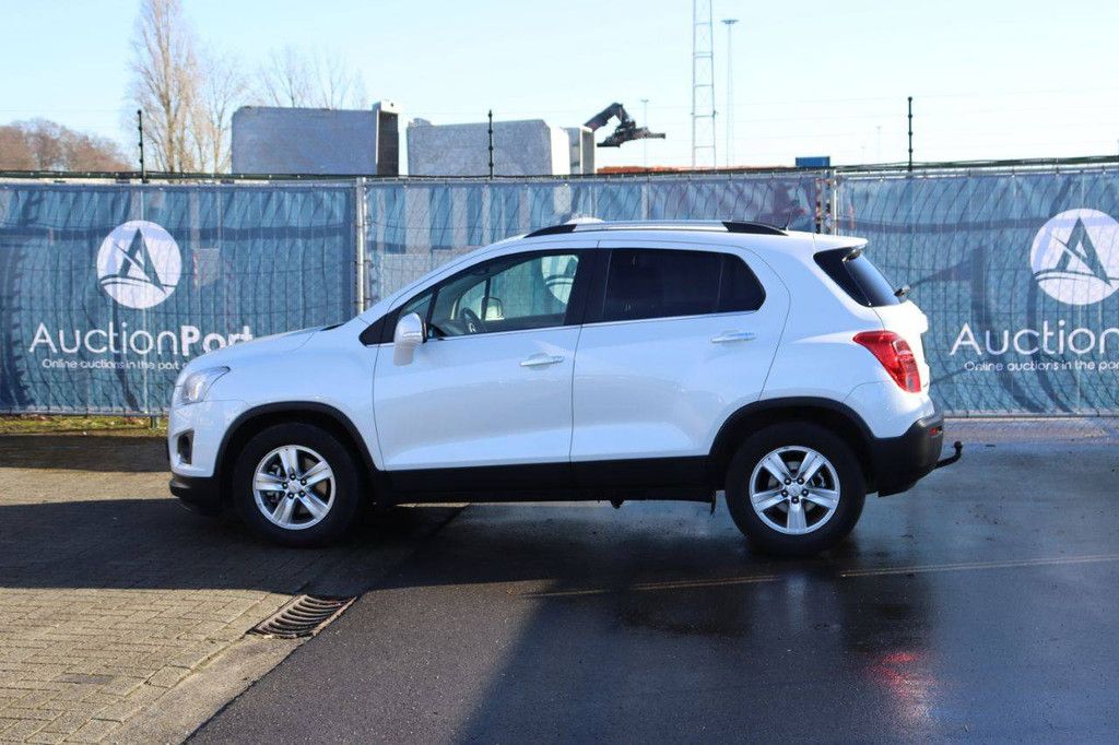 SUV Chevrolet TRAX Petrol 140hp 2014 (Margin)