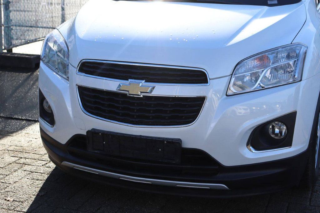 SUV Chevrolet TRAX Petrol 140hp 2014 (Margin)