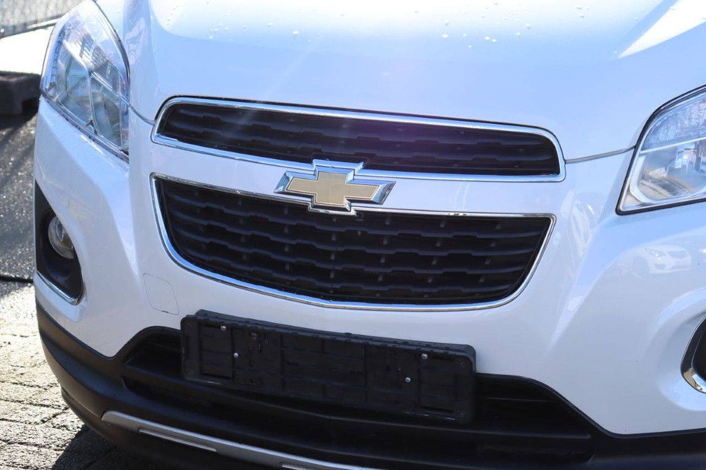 SUV Chevrolet TRAX Petrol 140hp 2014 (Margin)