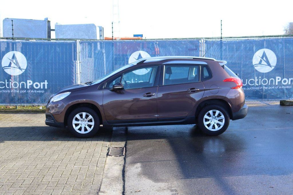 SUV Peugeot 2008 Petrol 82hp 2013 (Margin)