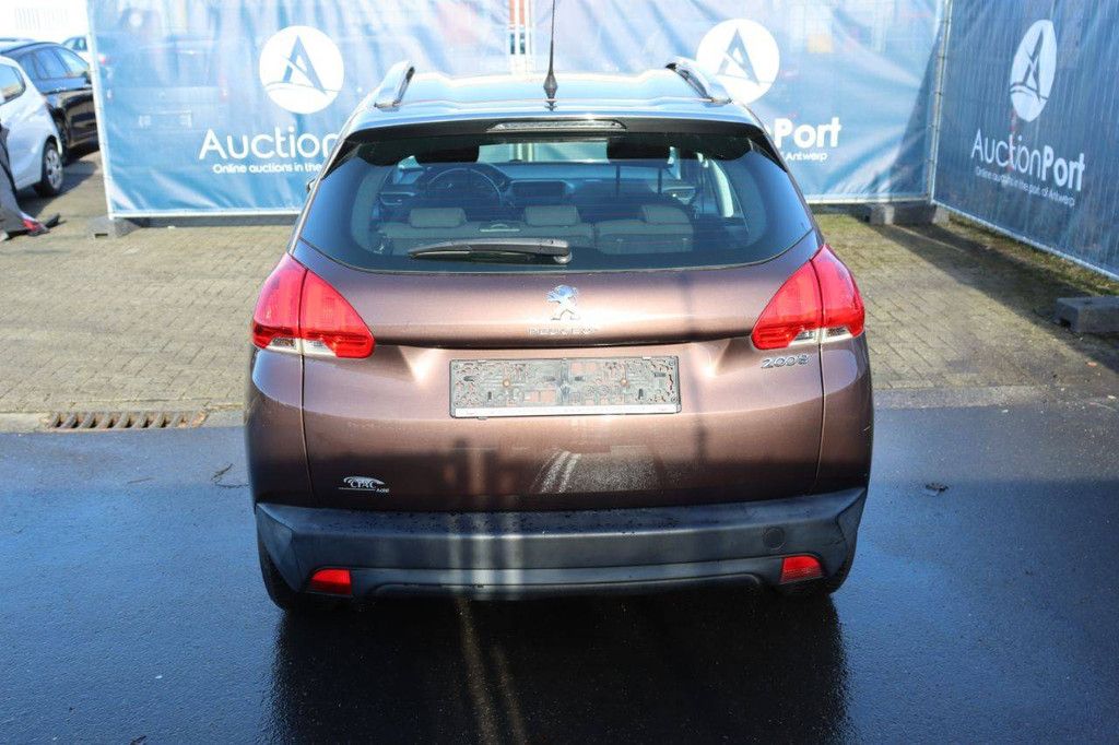 SUV Peugeot 2008 Petrol 82hp 2013 (Margin)