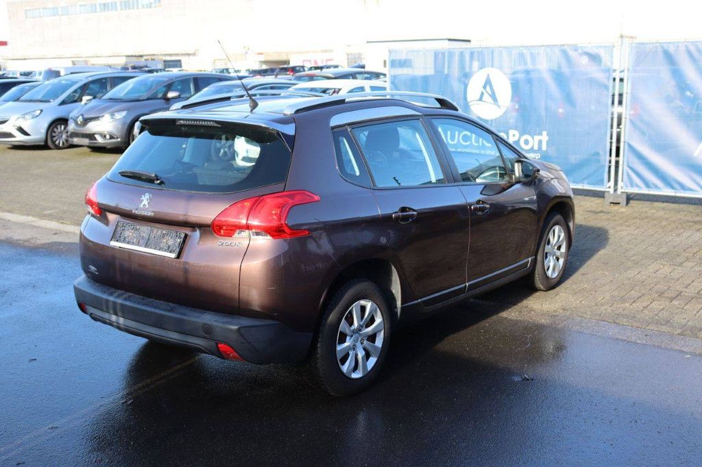 SUV Peugeot 2008 Petrol 82hp 2013 (Margin)
