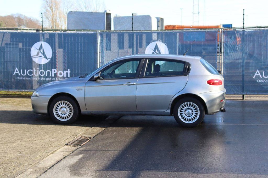 Passenger car Alfa Romeo 147 Diesel 120hp 2006 (Margin)