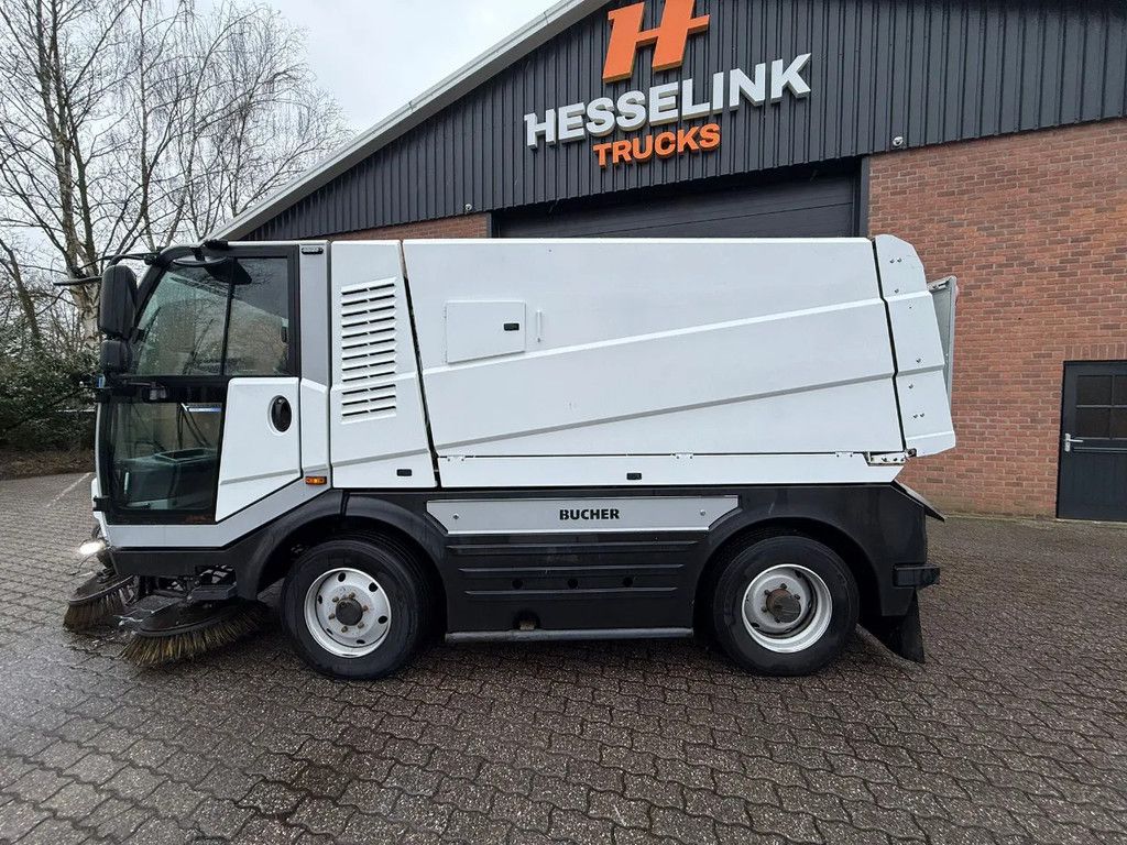 Bucher Citycat 5006 XL 3 extra Borstels NL Machine